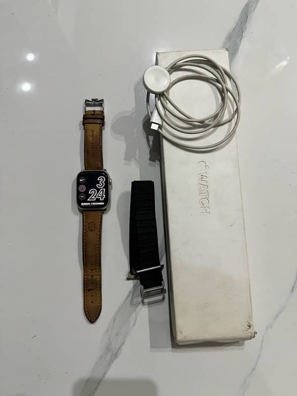 Apple Series 8 45mm cellular+gps 0