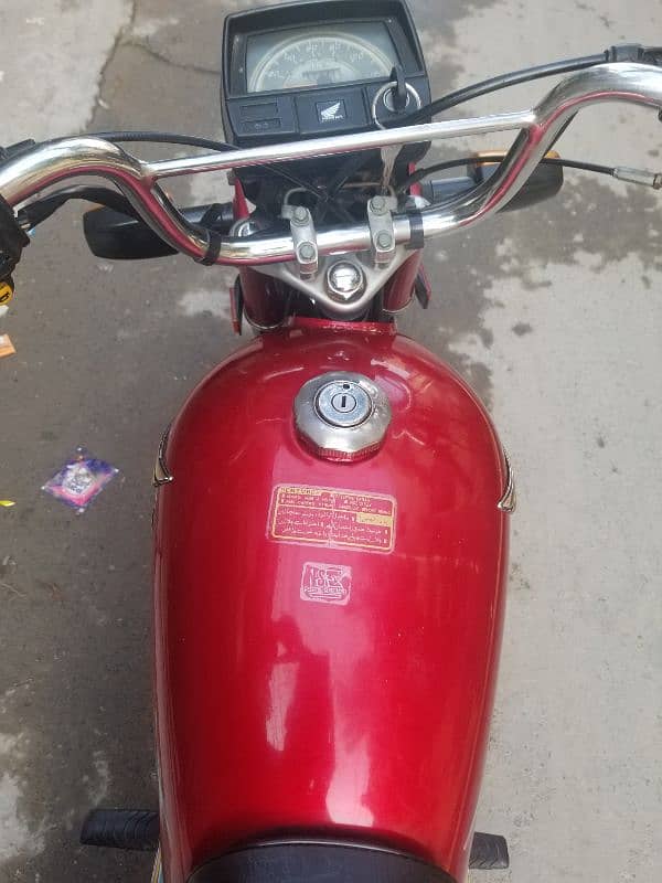 honda CD 70 like A brand new 1st ower 4