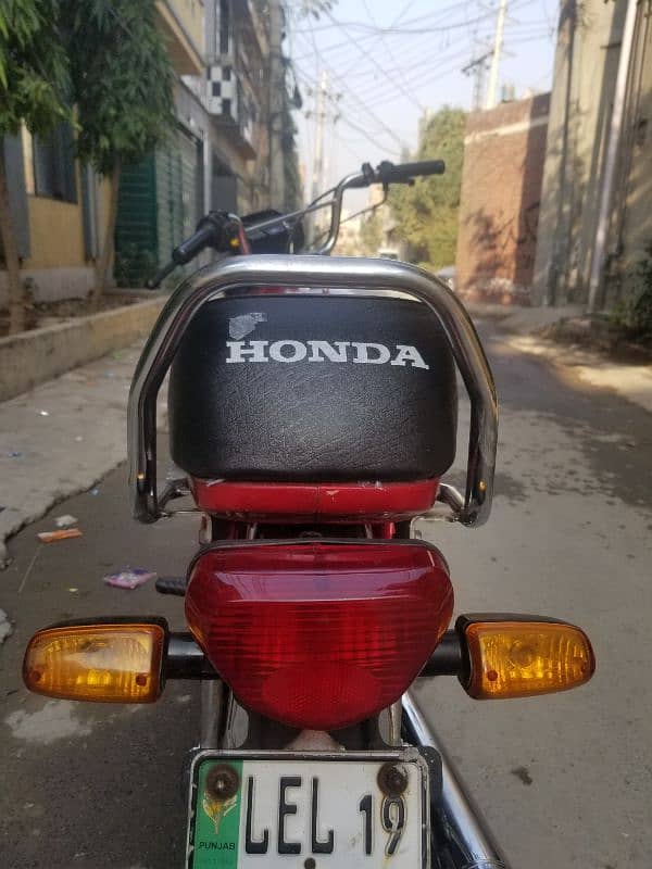 honda CD 70 like A brand new 1st ower 5