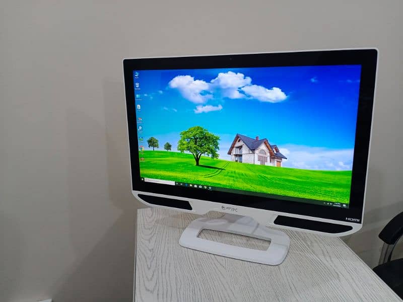 24 inches 1080p all in one core i5 6th gen quadcore desktop like iMac 2