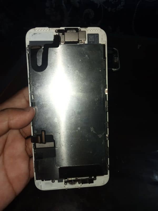 IPHONE 7 plus parts available in cheap price 1