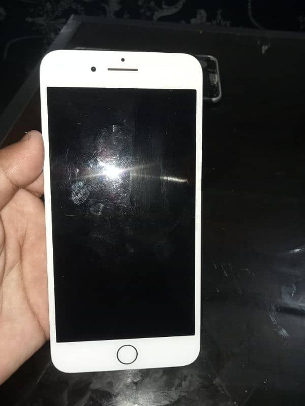 IPHONE 7 plus parts available in cheap price 2