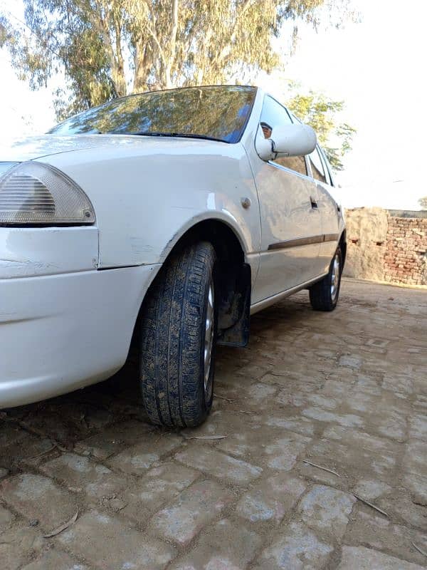 Suzuki Cultus VXLi 2010 5