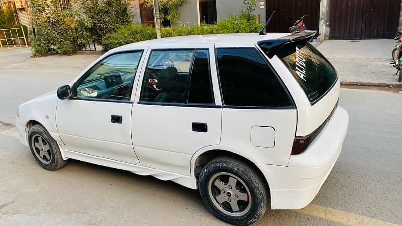 Suzuki Cultus VXL 2003 4