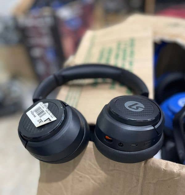 Lucidsound Gaming & Working headphones - Wireless(noice cancellation) 2