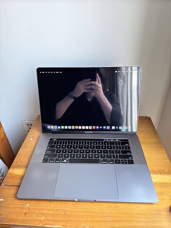 MacBook Pro 15 Inch 2018 2