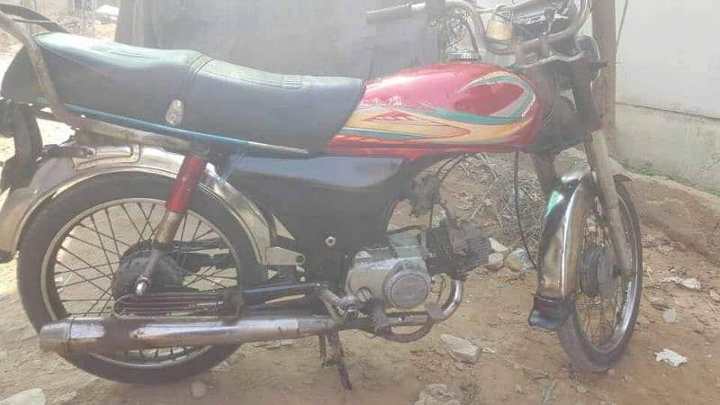 HONDYAS 70cc mint condition china ki hoti ha . parts honda k hty is ma 3