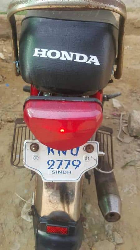 HONDYAS 70cc mint condition china ki hoti ha . parts honda k hty is ma 9