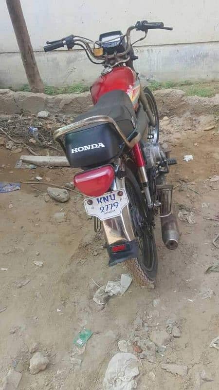 HONDYAS 70cc mint condition china ki hoti ha . parts honda k hty is ma 10