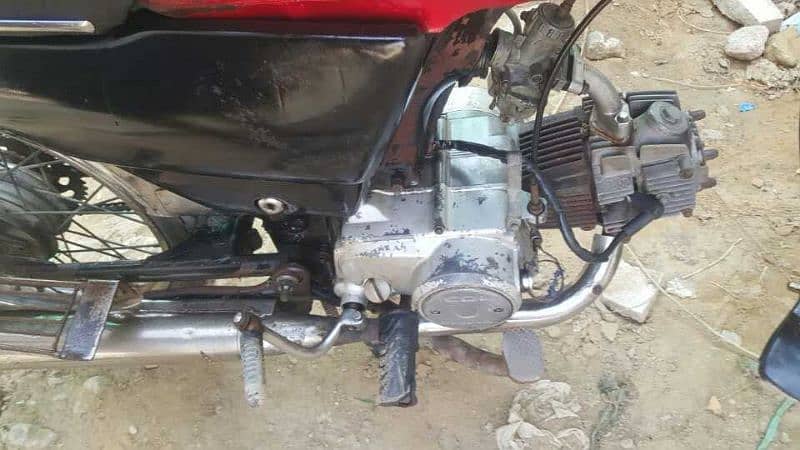 HONDYAS 70cc mint condition china ki hoti ha . parts honda k hty is ma 19