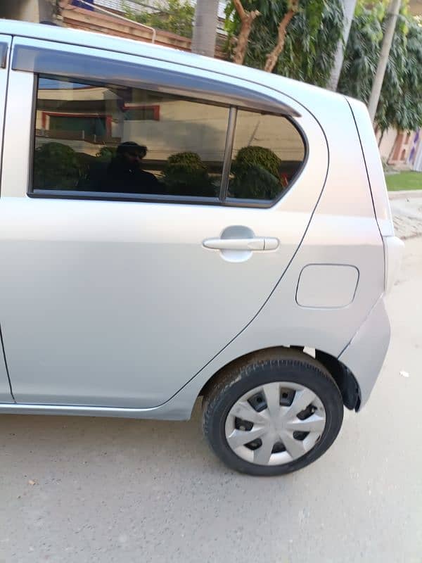 Daihatsu Mira 2012 0