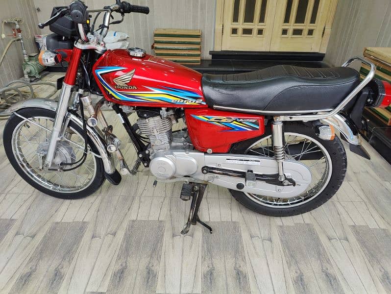 Honda CG 125 For Sale In Excellent Condition 6