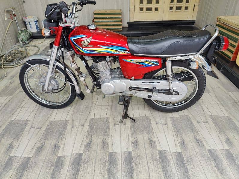 Honda CG 125 For Sale In Excellent Condition 7