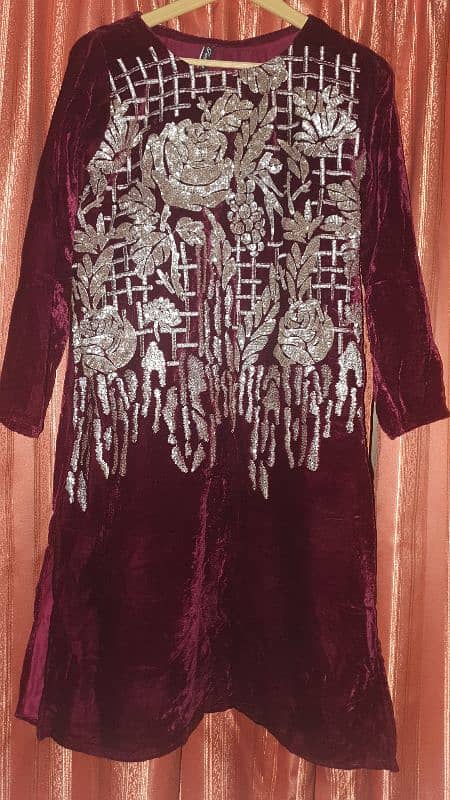 Velvet embroidery Shirt 0