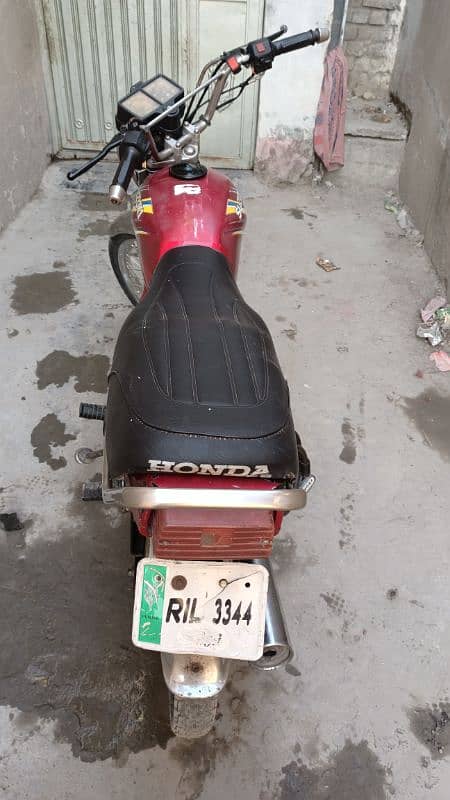 Suzuki 110 2011 model good Condition 2