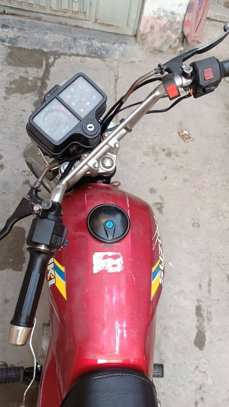 Suzuki 110 2011 model good Condition 3