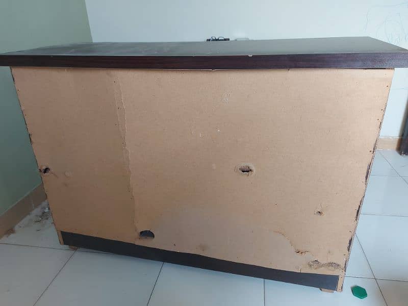 Chipboard Iron Stand and Cabinets for sale urgent (Karachi) 1