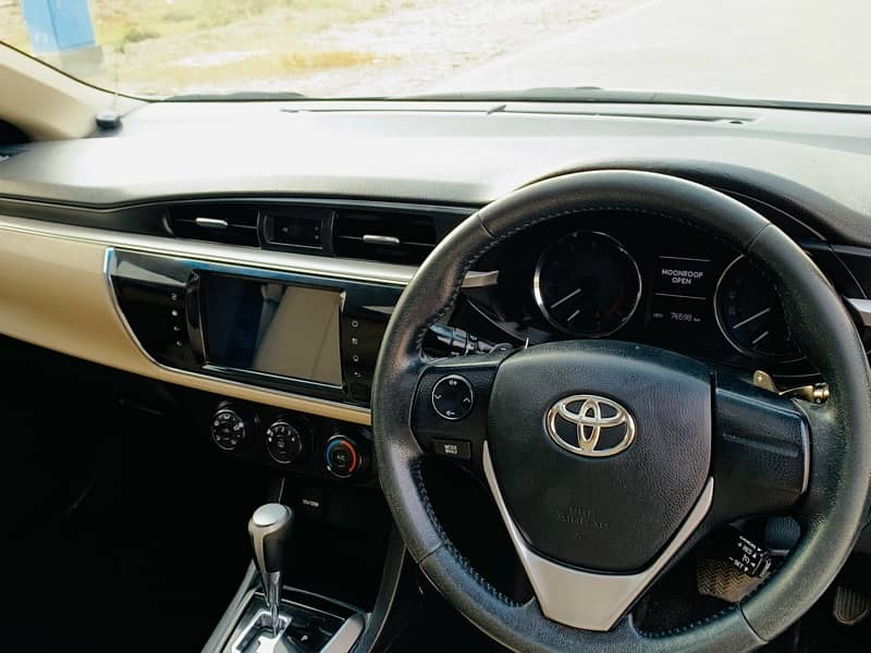 Toyota Corolla Grande 2015 B2B 9