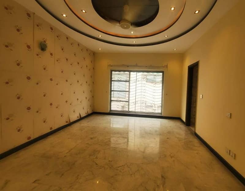 01 Kanal Luxury likely New Beautiful Upper Portion Available For Rent in DHA Phase 5 Lahore Cantt 4