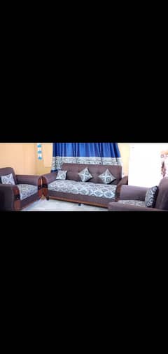 5 seater sofa 1 day used only