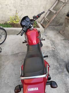 Yamaha ybr 125 16 model