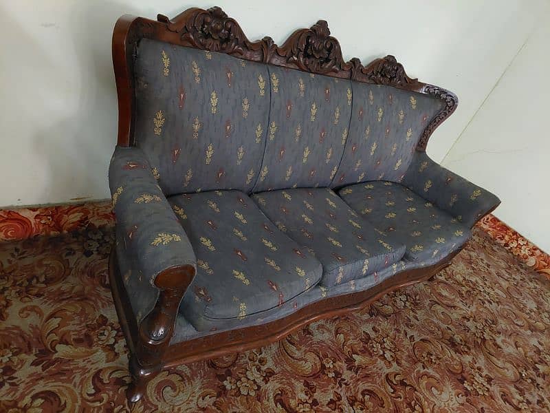 5 seater sofa set/ Kali tali/Chiniot/ Solid/ Thick/Kali tahli/Chinioti 4