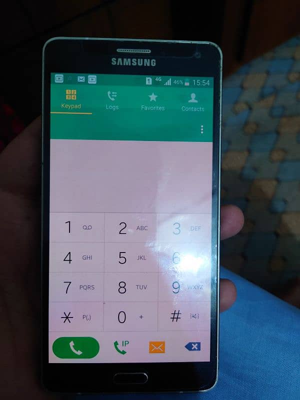 I am selling Samsung a7 best condition minor shade but AMOLED display 1