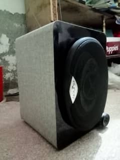 6 inch speakers with amp ( 2.1)