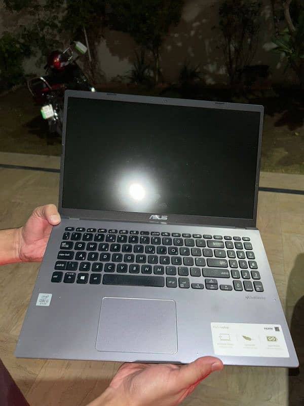 Asus Vivobook Ci5 10thGen 3