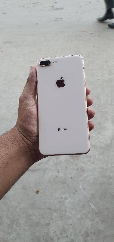 iphone 8plus . (pta offichal aprovd) 0