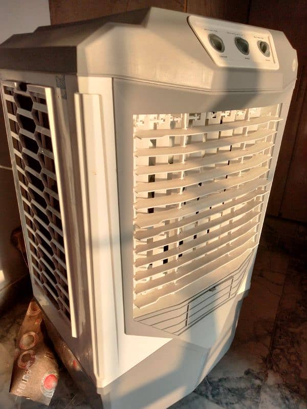 CANON AIR COOLER URGENT SALE 2