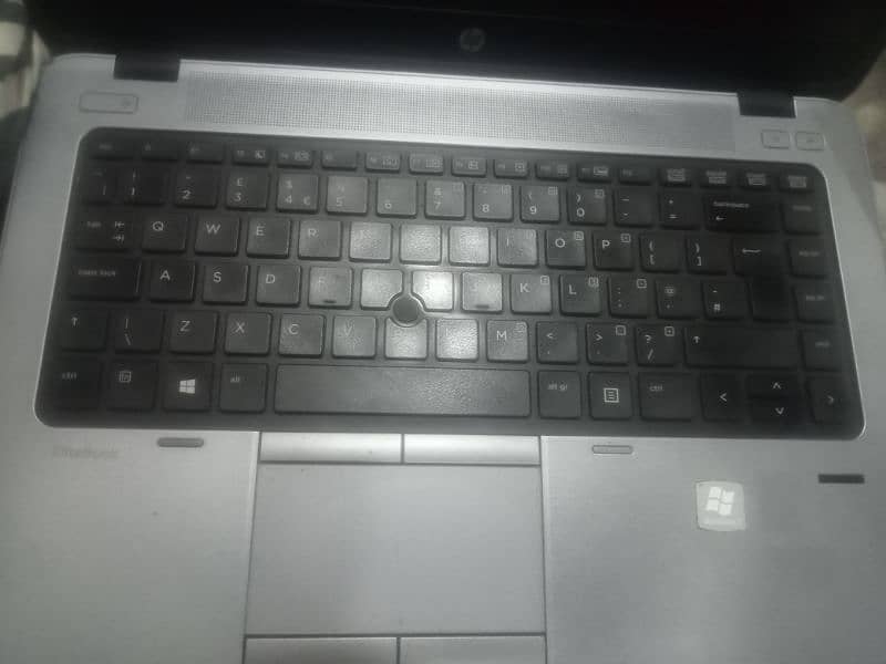 HP Laptop 1