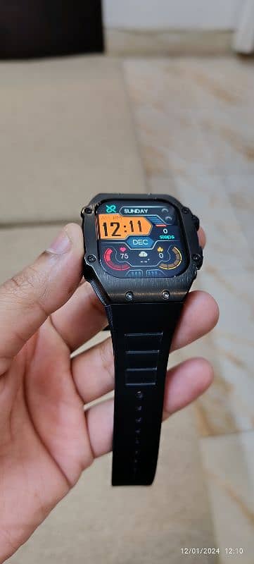 Yolo YILLER Smartwatch 1