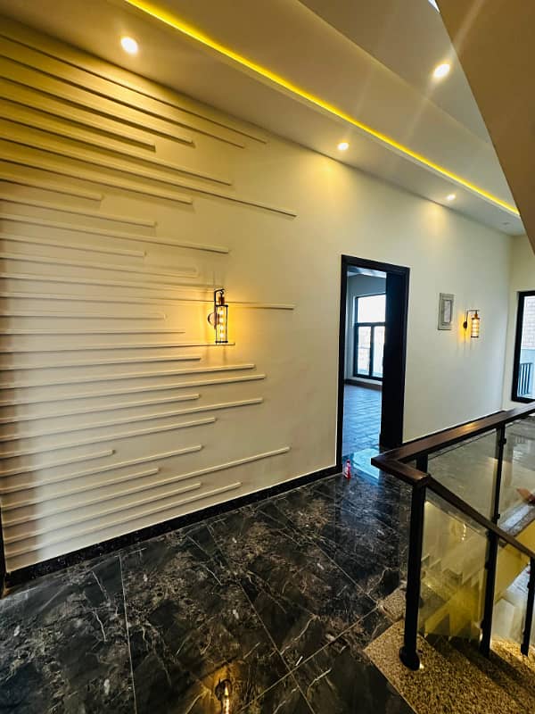 1 kanal modren&luxury house for sale 16