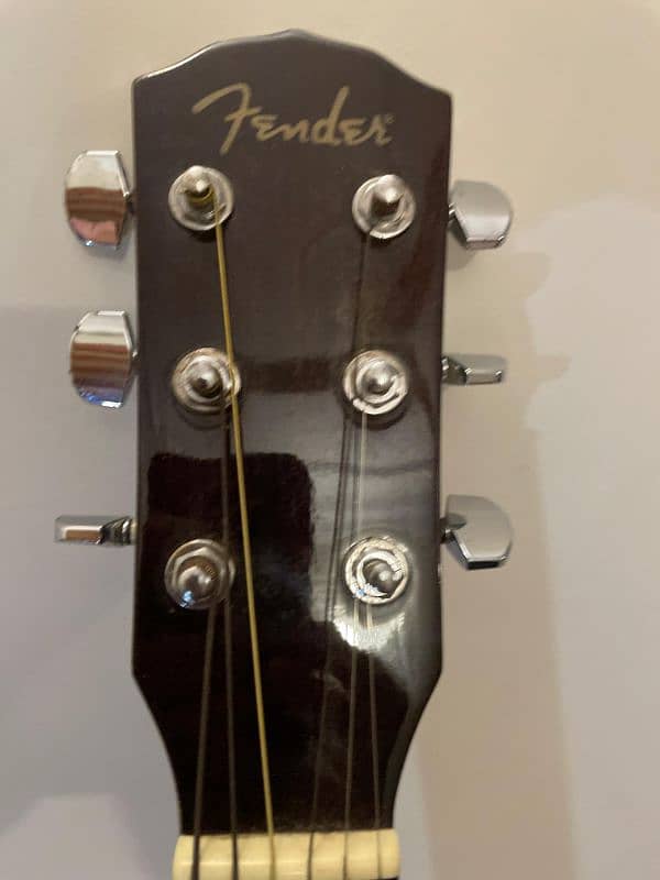 FENDER GUITAR FOR SALE 8