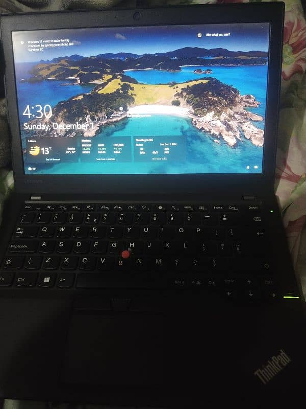 Lenove Thinkpad X260 core i 5 6th gen 2