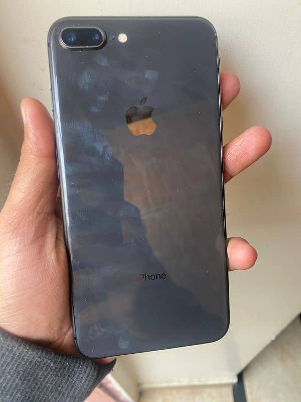 I phone 8 plus  (neat n clean) non pta 64gb 1