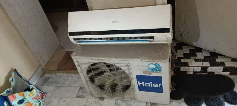 haier split AC 1 ton 1