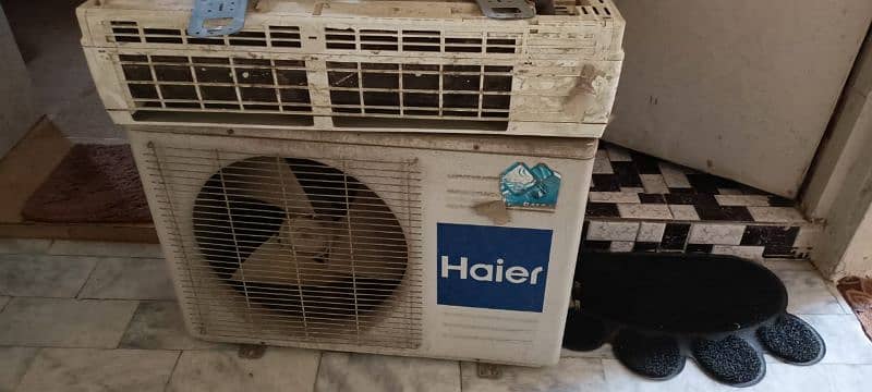 haier split AC 1 ton 2