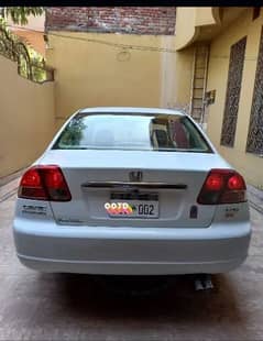 Honda Civic EXi 2001