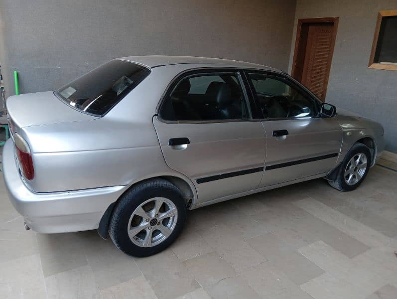 Suzuki Baleno 2004 9