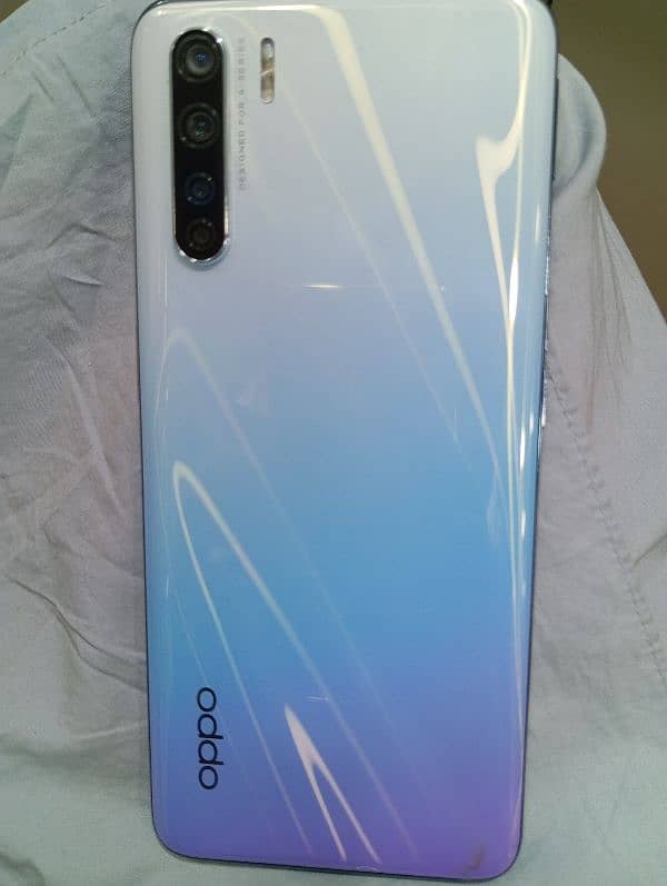 oppo F15 0