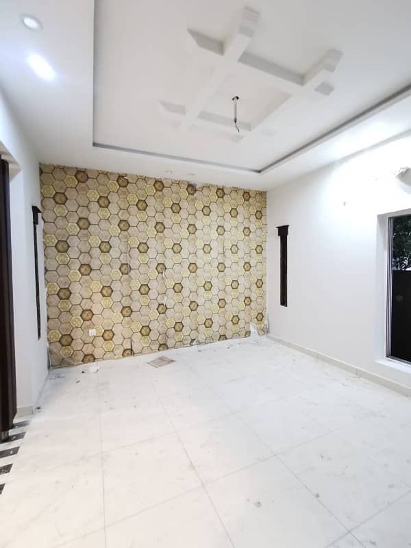 House Available For Rent Canal Road Eden Valley Society Boundary Wall Faisalabad 11