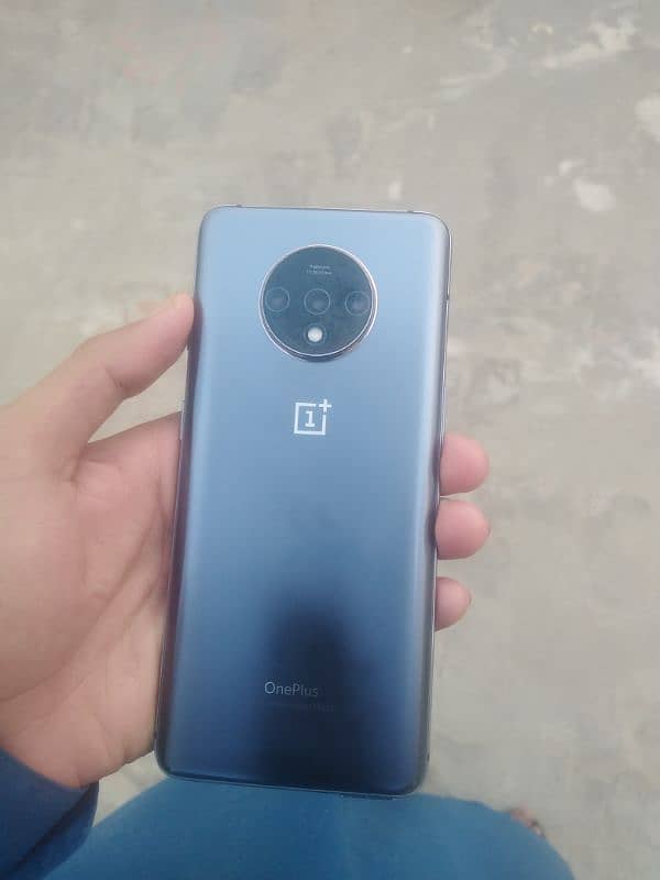 one plus 7t 1