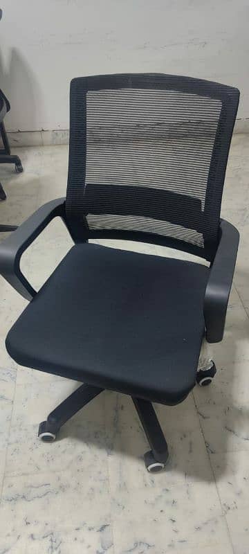 office chairs available for sale 0