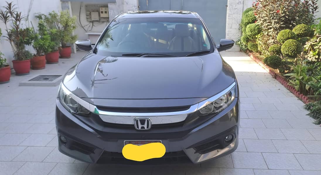 Honda Civic Oriel 1.8 I-VTEC CVT 2017 1