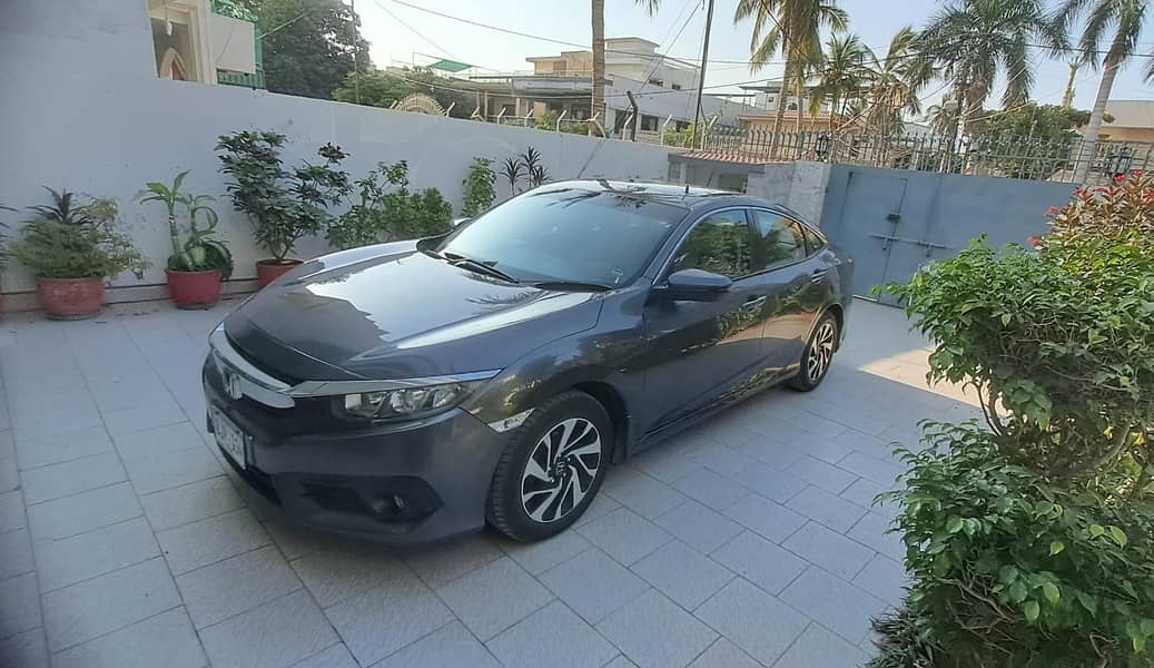 Honda Civic Oriel 1.8 I-VTEC CVT 2017 2