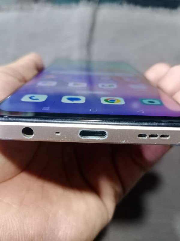 oppo f21 pro No fualt with box and chrger original 1