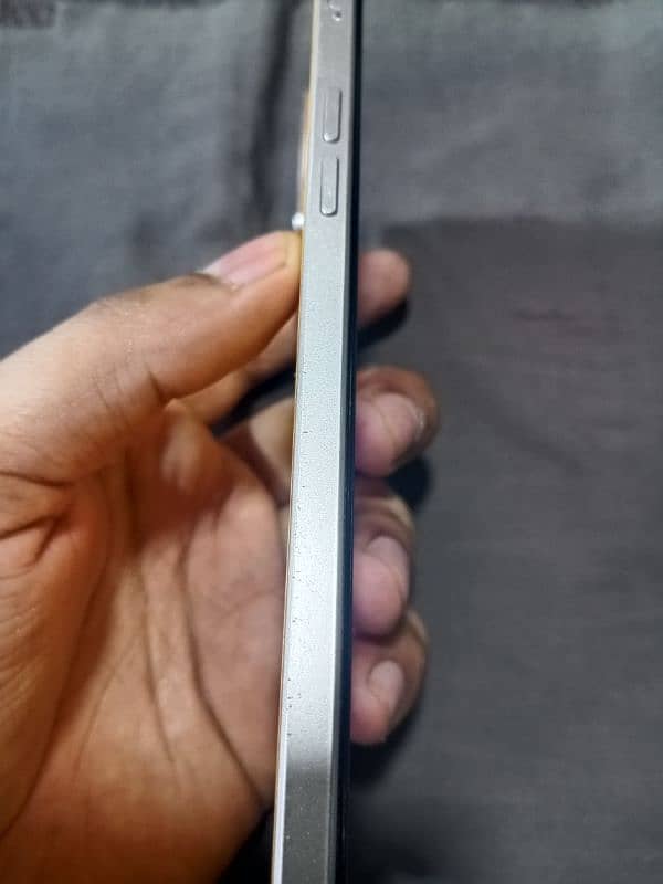 oppo f21 pro No fualt with box and chrger original 2