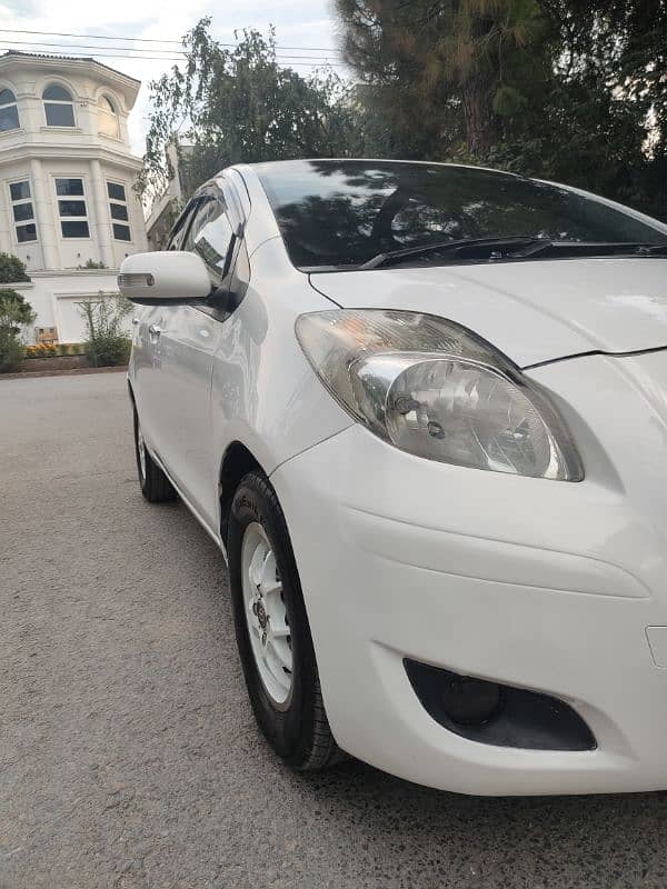 Toyota Vitz 2010 2